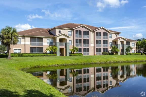 Enclave at College Pointe - Image 3