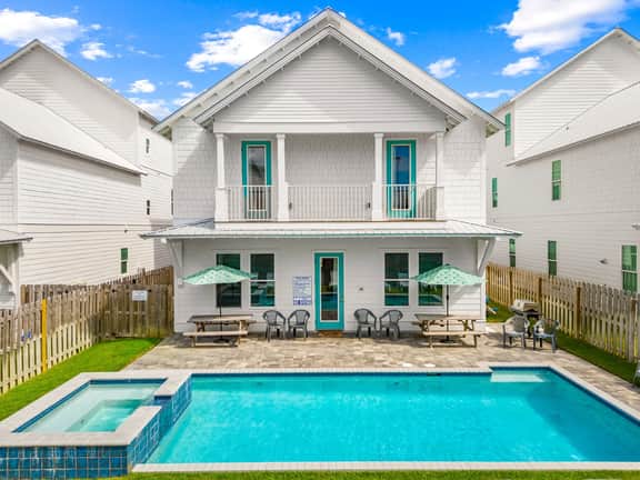 Ellis Retreat with Game Room and LSV - Image 2