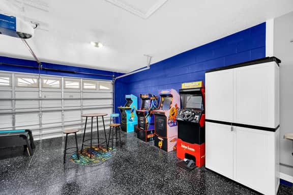 Spacious 4BR Family Villa Near Disney with Pool & Games - Image 3