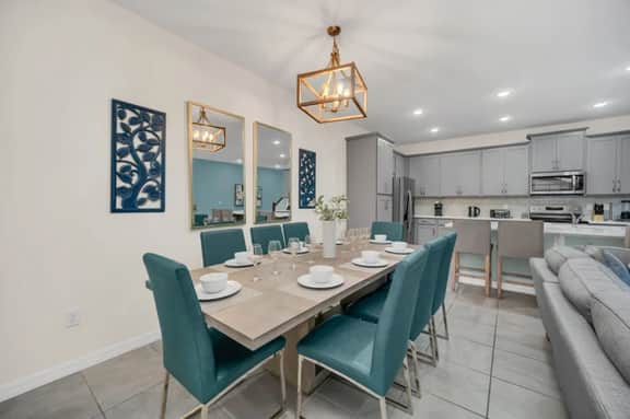 5BR Townhome with Private Pool at Solara Resort - Image 4