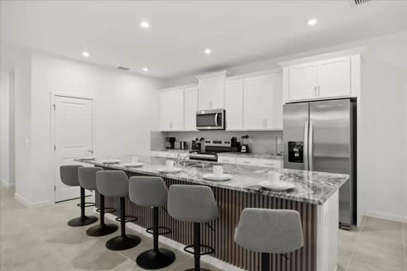 Solara9120 Drift| 6BR Villa w/ Pool & Luxury Spa - Image 4