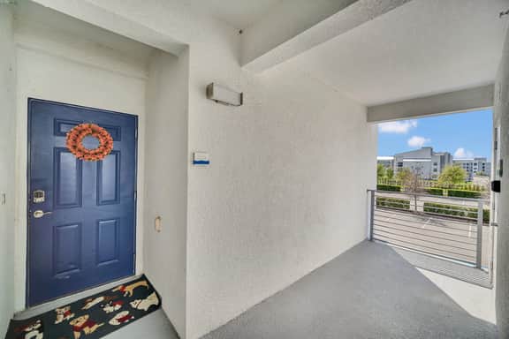 EV_208 - The Storey Condo - Image 2
