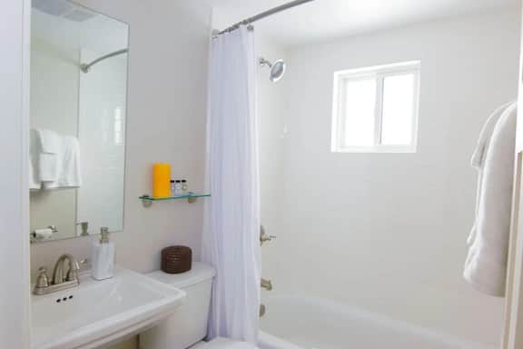 Crystal River Mountain Getaway - Image 3