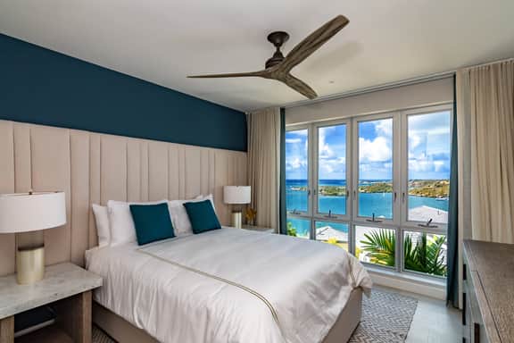 Jade - 2-Bed Luxury Suite with Ocean Views - Image 4