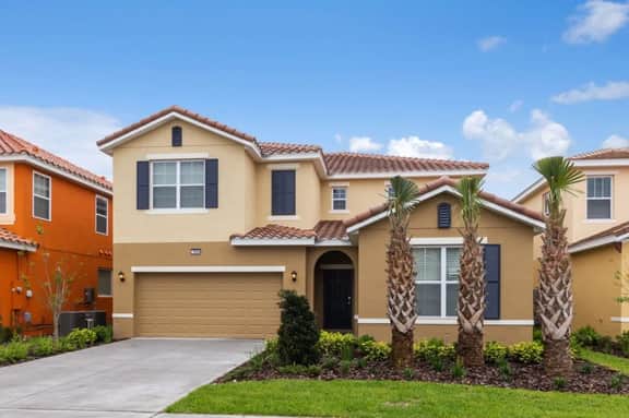 7BR Solterra Home with Pool & Games Room - Image 5