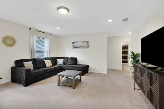 6BR Windsor Island Home with Pool & Spa - Image 4