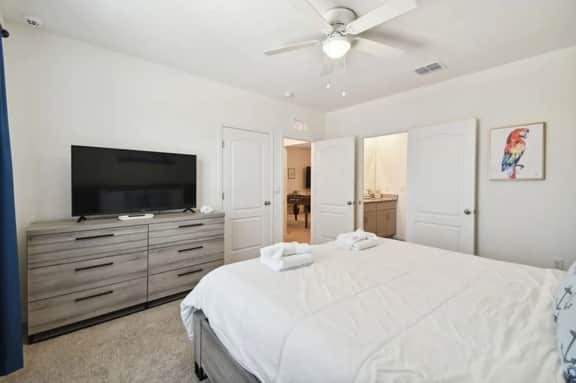 7BR Solterra Home with Pool & Spa - Image 5