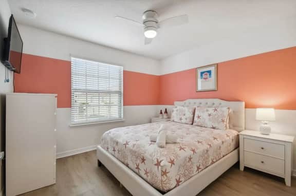5BR Solterra Townhome with Splash Pool & Loft - Image 5