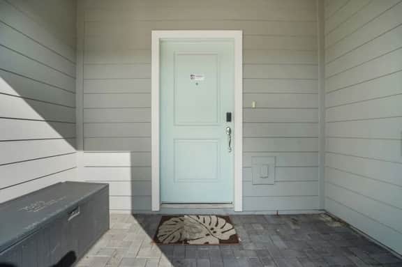 5BR Solterra Townhome with Private Pool - Image 4